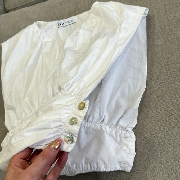 Zara White Cropped Pleated Open Side Blouse - Picture 5 of 10
